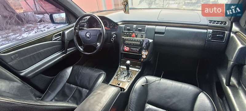 Седан Mercedes-Benz E-Class 1996 в Прилуках