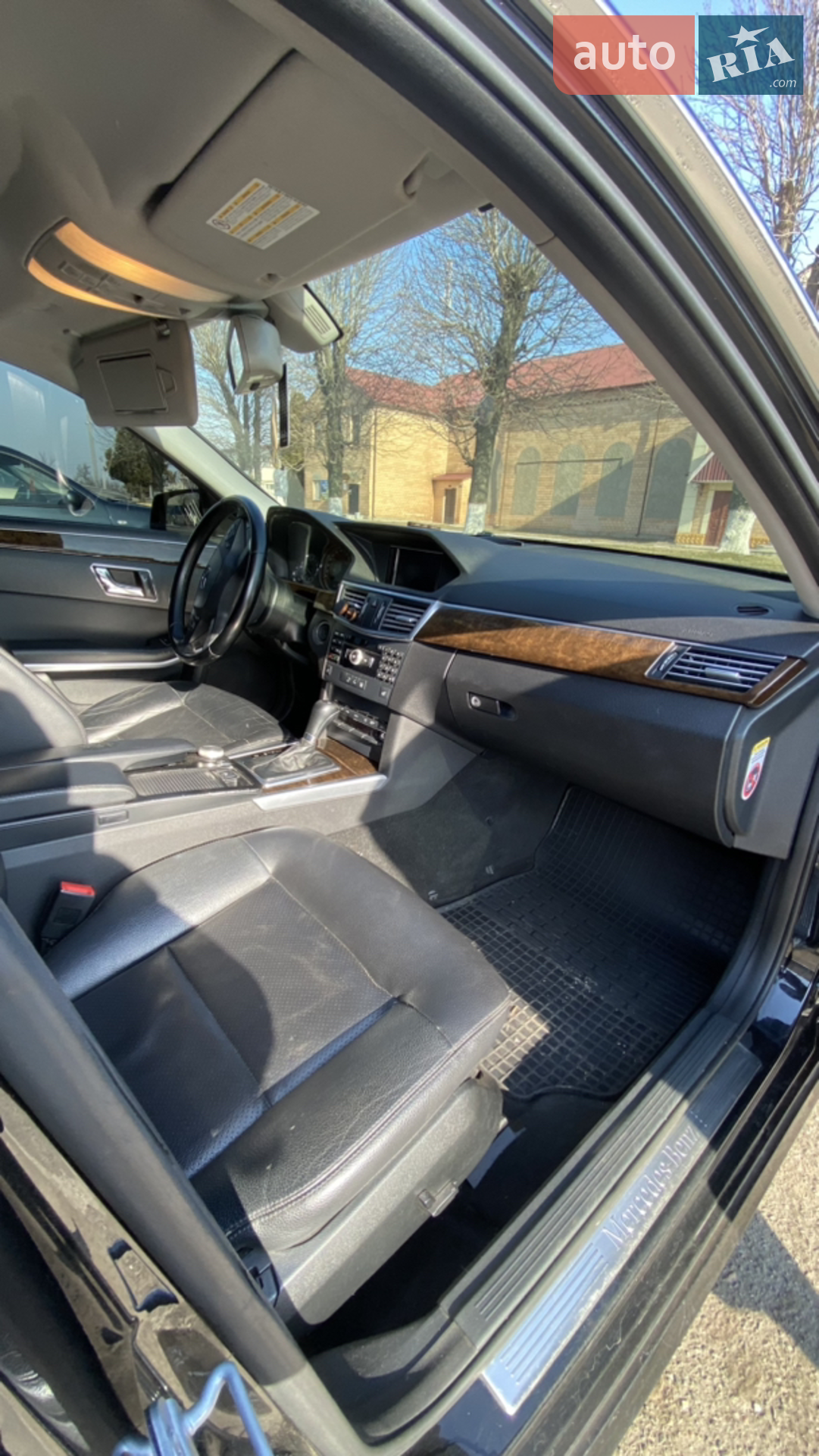2010 Mercedes-Benz E-klasse - мініатюра 19