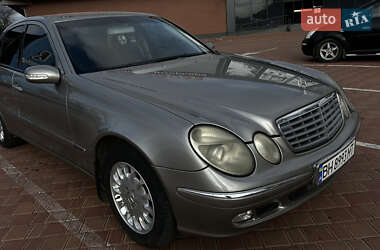 Седан Mercedes-Benz E-Class 2004 в 