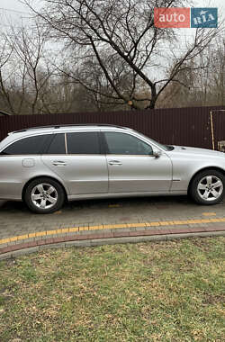 Универсал Mercedes-Benz E-Class 2003 в 