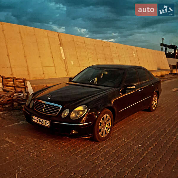 Седан Mercedes-Benz E-Class 2005 в Одесі