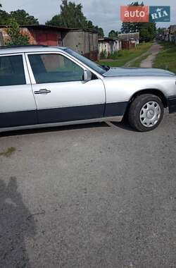 Универсал Mercedes-Benz E-Class 1996 в  фото 7 Универсал Mercedes-Benz E-Class 1996 в