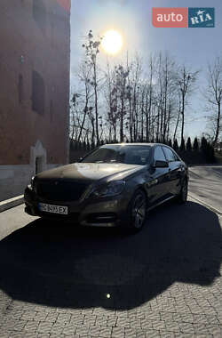 Седан Mercedes-Benz E-Class 2012 в 