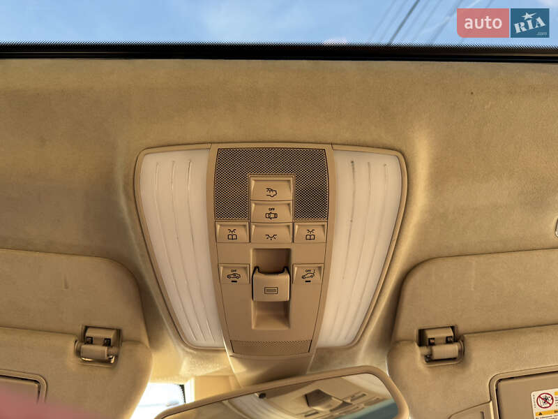 Седан Mercedes-Benz E-Class 2010 в Львове