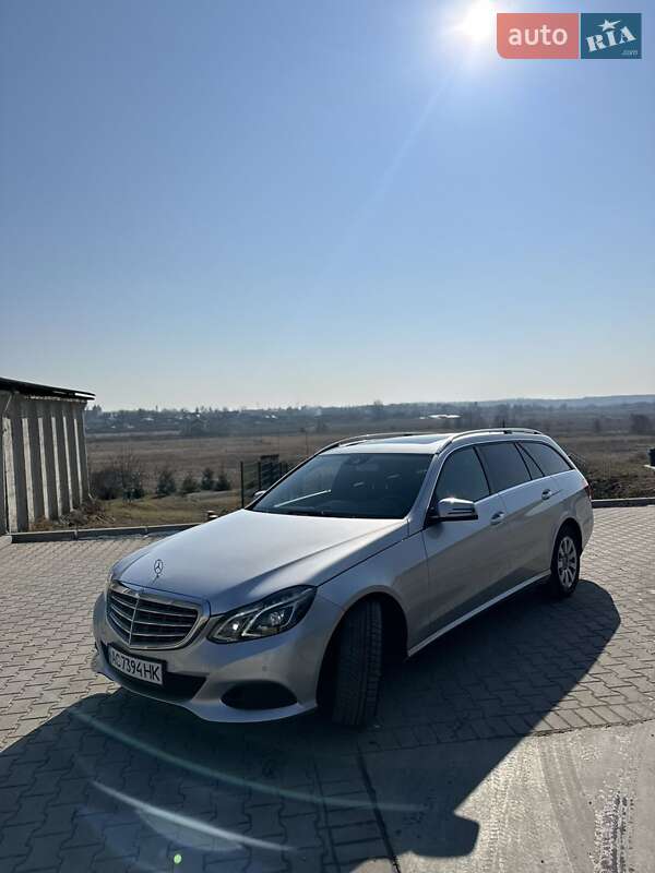 Універсал Mercedes-Benz E-Class 2016 в Шумську