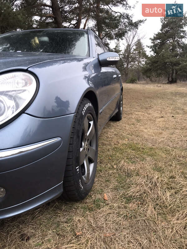 Универсал Mercedes-Benz E-Class 2004 в Днепре