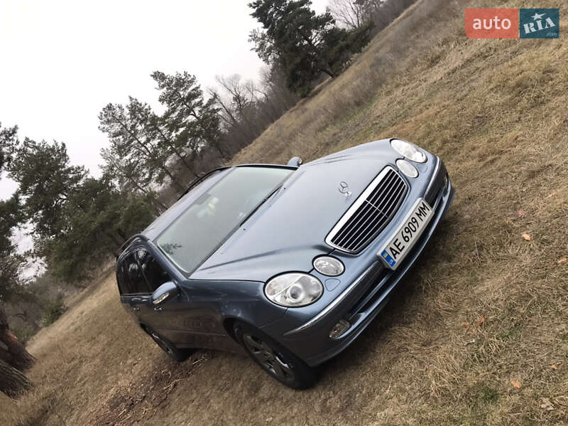 Универсал Mercedes-Benz E-Class 2004 в Днепре