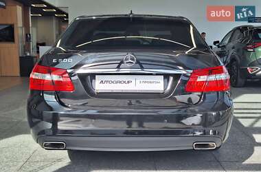 Седан Mercedes-Benz E-Class 2009 в 