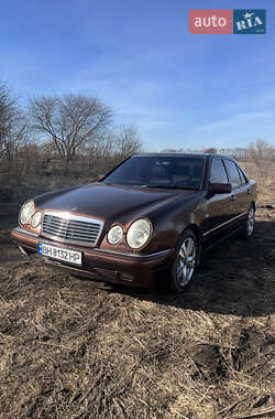 Седан Mercedes-Benz E-Class 1997 в Вінниці