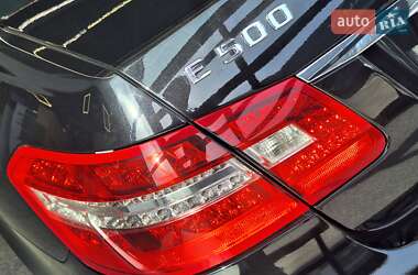 Седан Mercedes-Benz E-Class 2009 в 