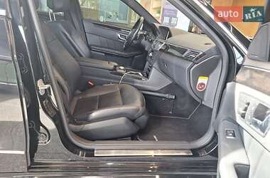 Седан Mercedes-Benz E-Class 2009 в 