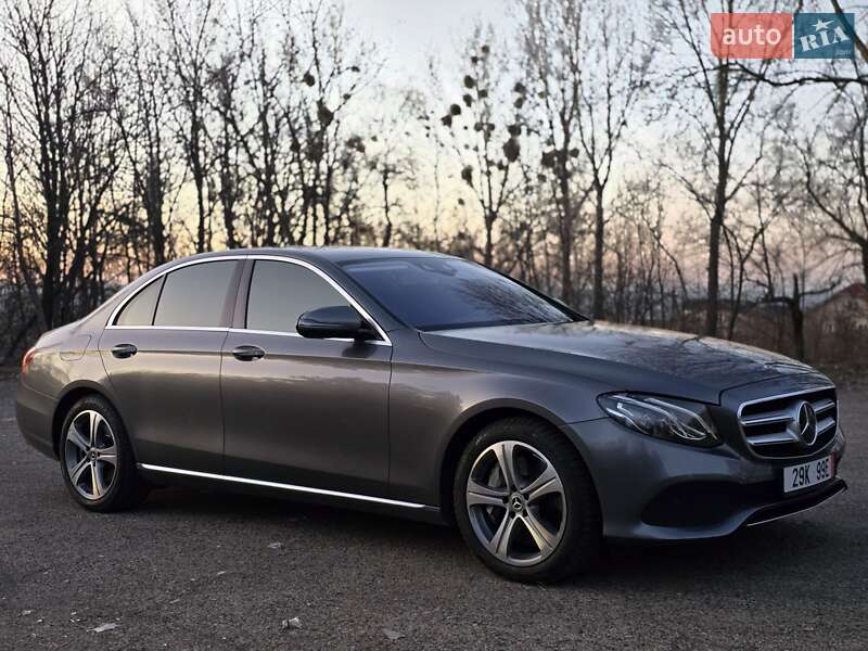 Седан Mercedes-Benz E-Class 2018 в Калуше