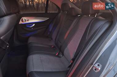 Седан Mercedes-Benz E-Class 2018 в 