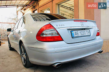 Седан Mercedes-Benz E-Class 2006 в Кривому Розі