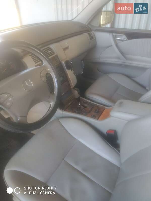Універсал Mercedes-Benz E-Class 2001 в Виноградові