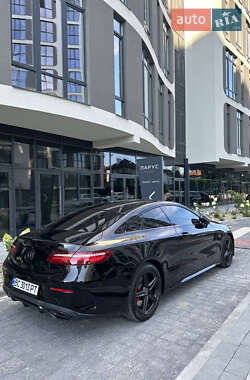 Купе Mercedes-Benz E-Class 2017 в 