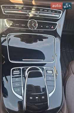 Седан Mercedes-Benz E-Class 2018 в 