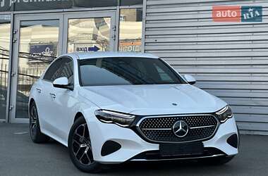 Седан Mercedes-Benz E-Class 2024 в Киеве