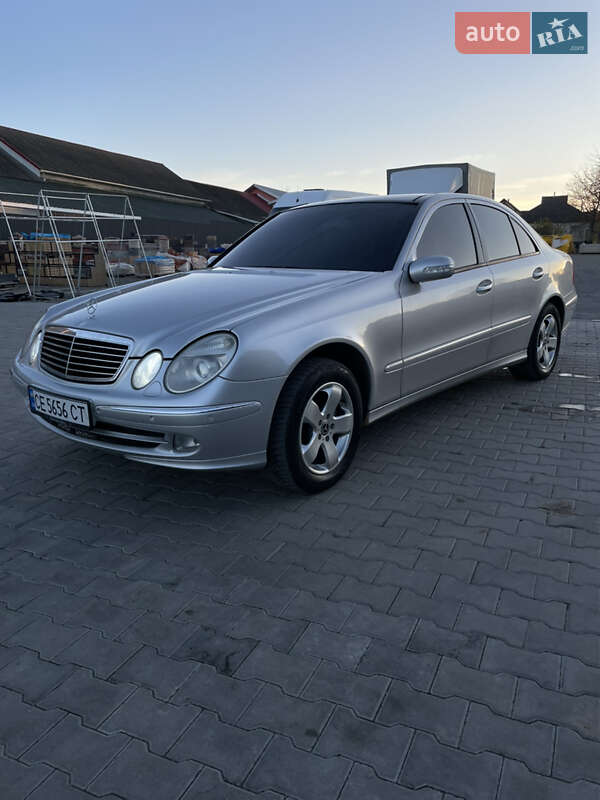 Седан Mercedes-Benz E-Class 2003 в Сокирянах