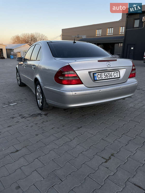 Седан Mercedes-Benz E-Class 2003 в Сокирянах