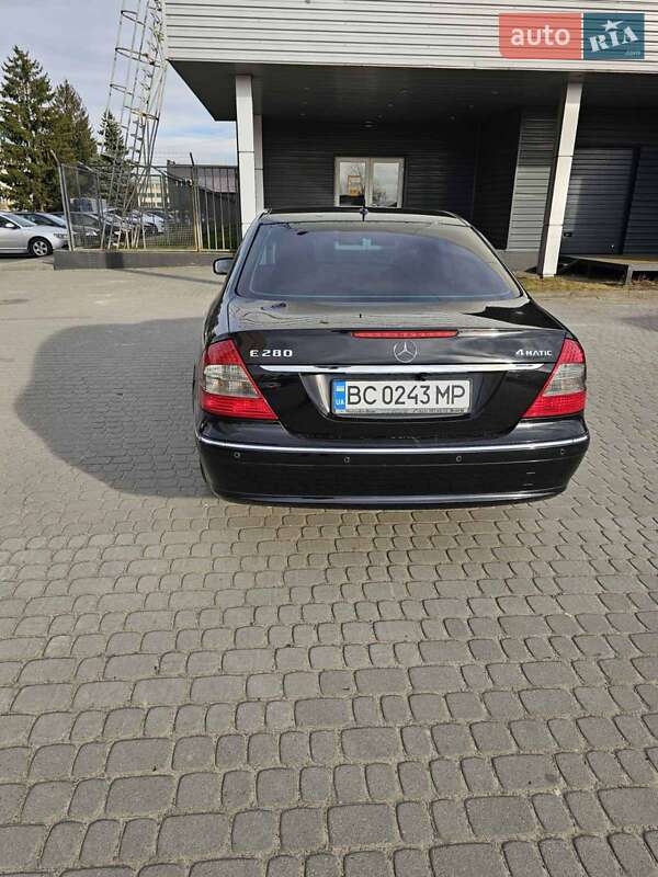 Седан Mercedes-Benz E-Class 2007 в 