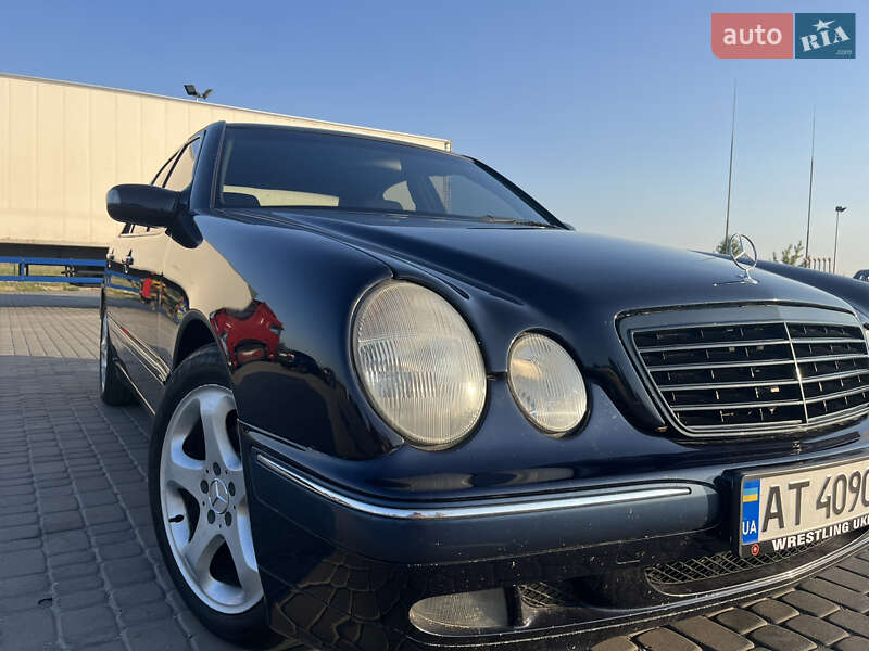 Седан Mercedes-Benz E-Class 2002 в Харькове