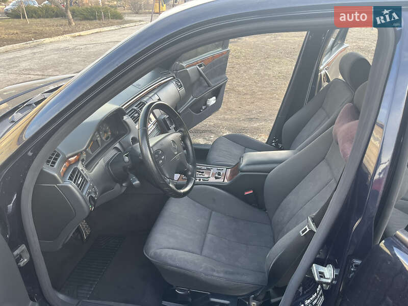 Седан Mercedes-Benz E-Class 2002 в Харькове
