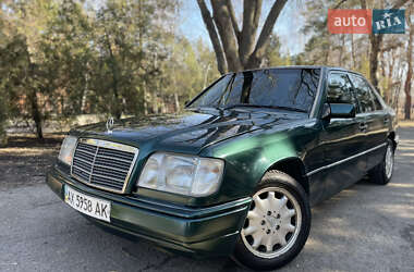 Седан Mercedes-Benz E-Class 1994 в Харкові