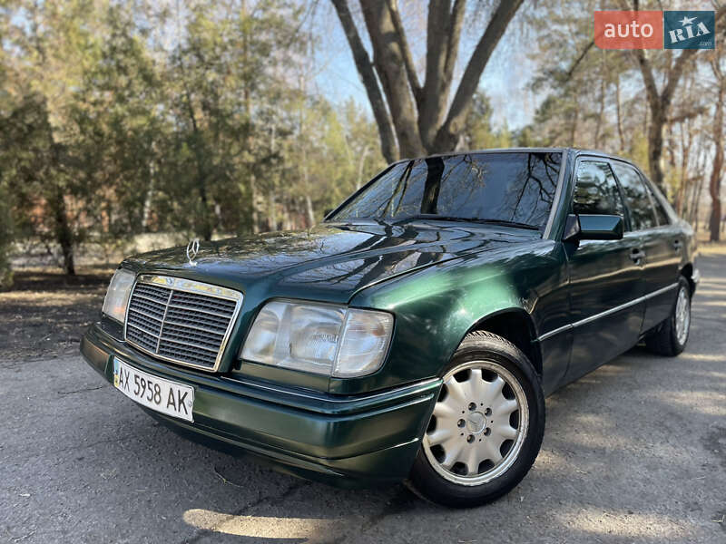 Седан Mercedes-Benz E-Class 1994 в Харкові