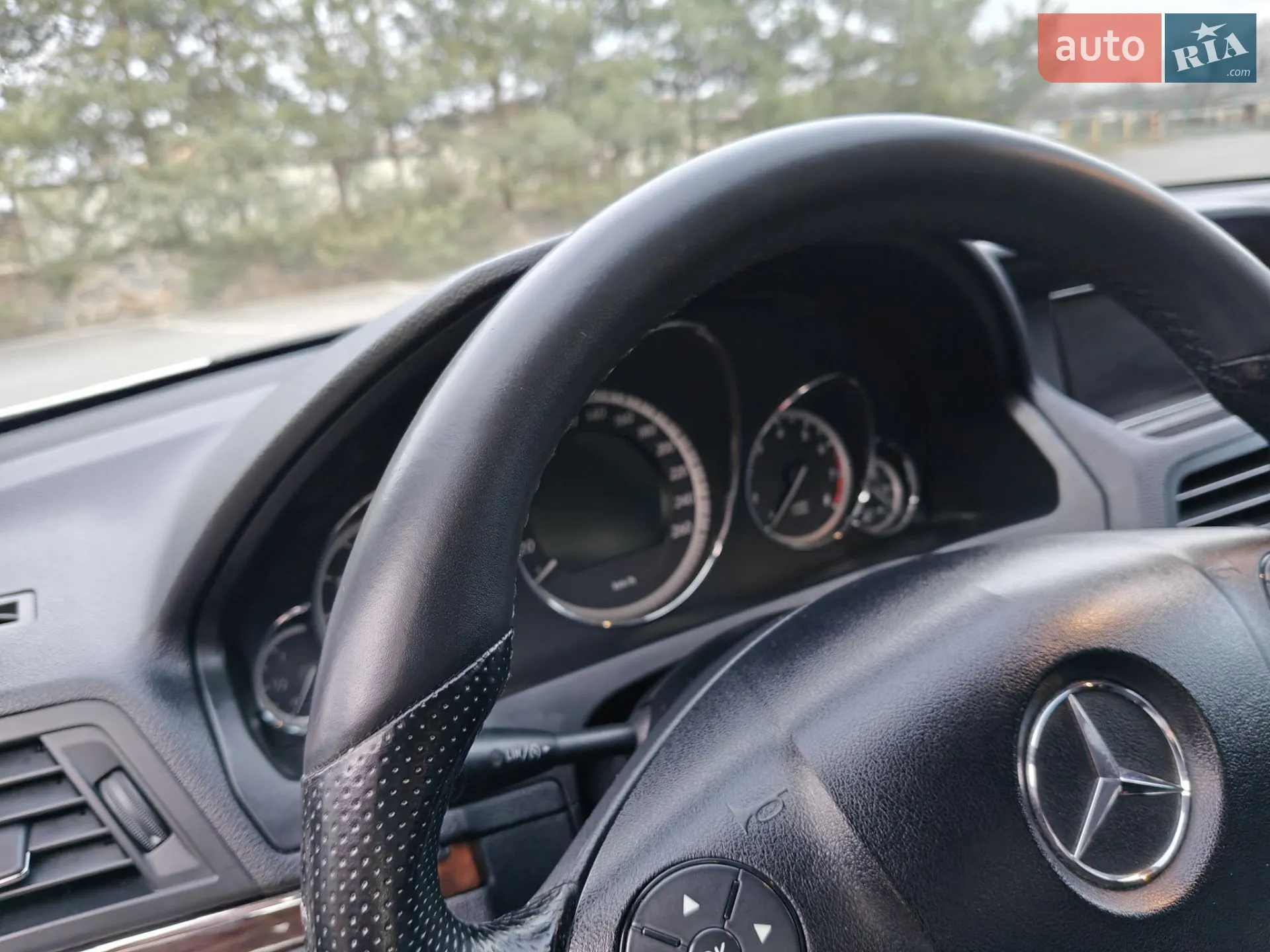 2010 Mercedes-Benz E-klasse - мініатюра 33