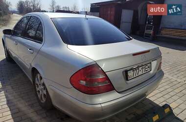 Седан Mercedes-Benz E-Class 2003 в Гайвороне