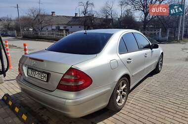 Седан Mercedes-Benz E-Class 2003 в Гайвороне