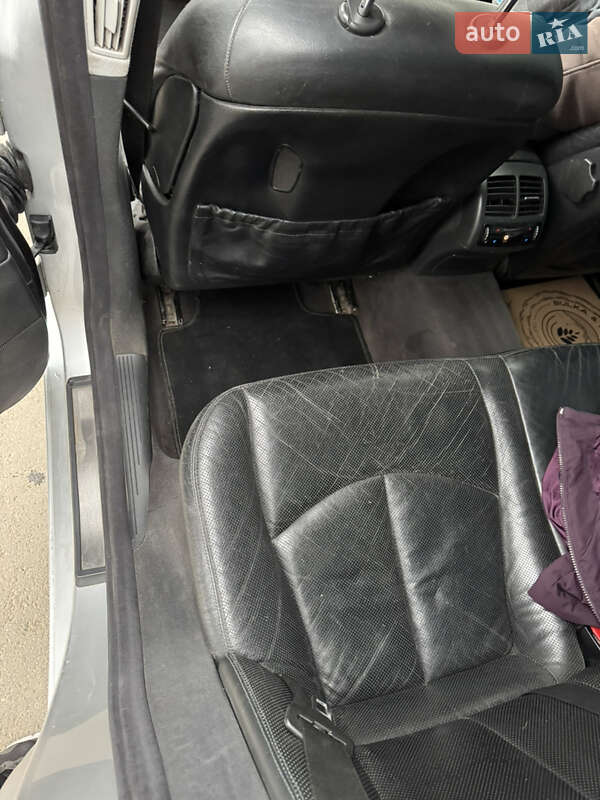 Седан Mercedes-Benz E-Class 2002 в Черновцах