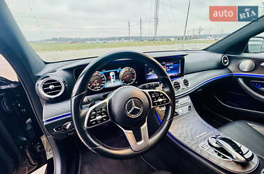 Седан Mercedes-Benz E-Class 2019 в 