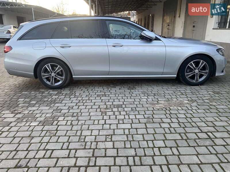 Универсал Mercedes-Benz E-Class 2017 в Бердичеве