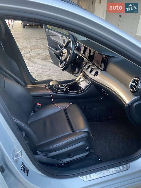 Универсал Mercedes-Benz E-Class 2017 в Бердичеве