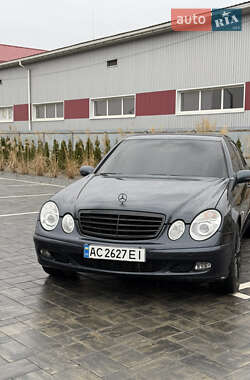 Седан Mercedes-Benz E-Class 2004 в Нововолынске