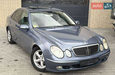 Седан Mercedes-Benz E-Class 2003 в Сарнах