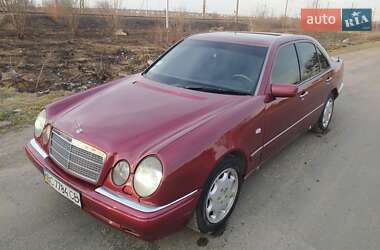 Седан Mercedes-Benz E-Class 1997 в Стрые