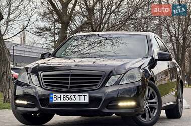 Седан Mercedes-Benz E-Class 2012 в 