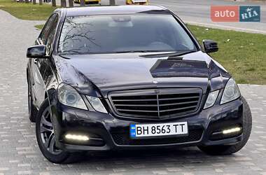 Седан Mercedes-Benz E-Class 2012 в 