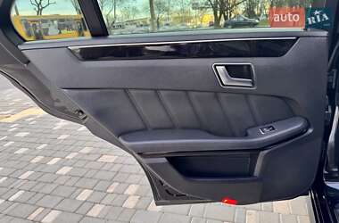 Седан Mercedes-Benz E-Class 2012 в 