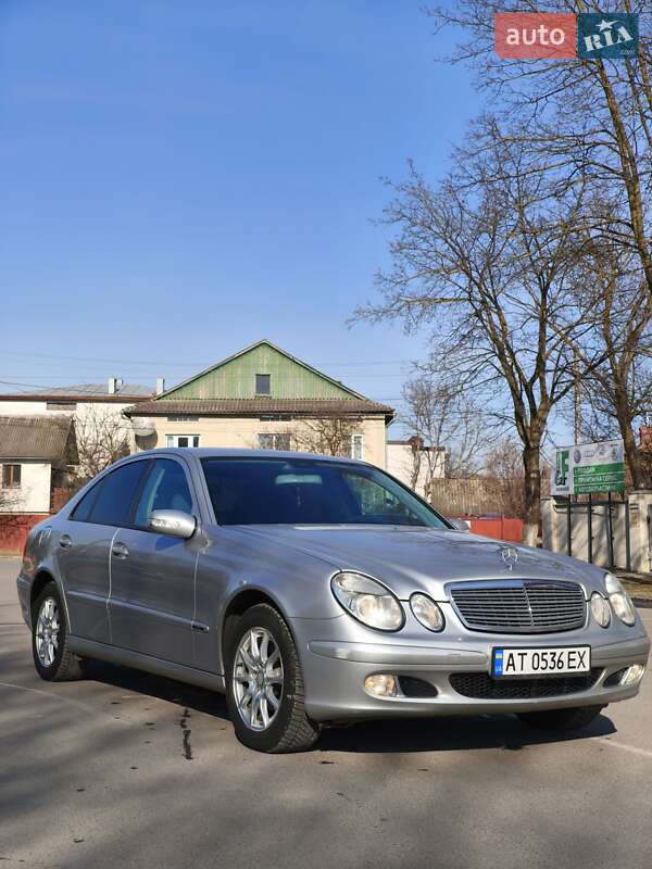 Седан Mercedes-Benz E-Class 2003 в Івано-Франківську