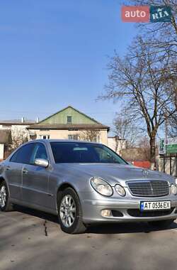 Седан Mercedes-Benz E-Class 2003 в 