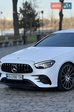 Купе Mercedes-Benz E-Class 2023 в 
