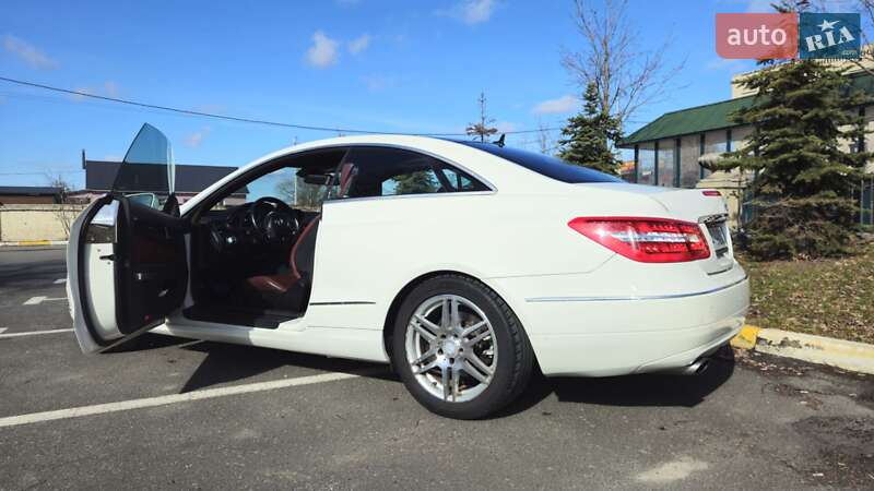 Купе Mercedes-Benz E-Class 2011 в Ирпене