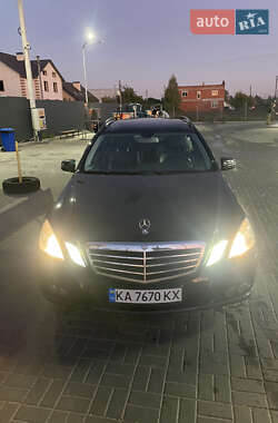 Універсал Mercedes-Benz E-Class 2010 в Києві