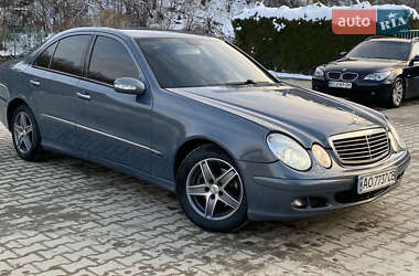 Седан Mercedes-Benz E-Class 2003 в Турке