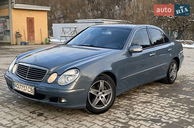 Седан Mercedes-Benz E-Class 2003 в Турке