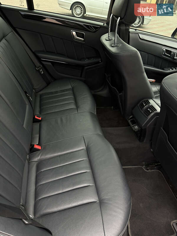 Седан Mercedes-Benz E-Class 2014 в Білій Церкві